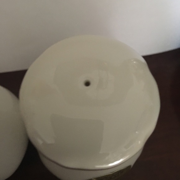 New Vintage Crown S&P Shakers 18kt 1984 - Picture 4 of 10